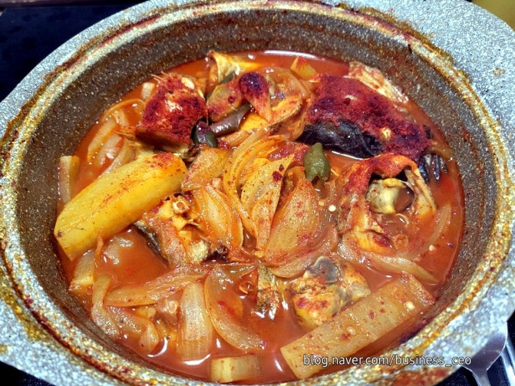  추운 겨울 날씨에 생각나는 얼큰한 동태탕