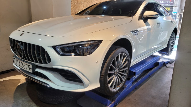 서울 광진구 / 로즈골드 캘리퍼도색 / 벤츠 AMG GT43