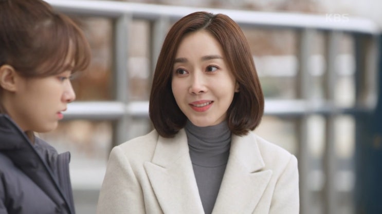  국가대표 와이프 50화 오윤아 착용 코디 정보!!