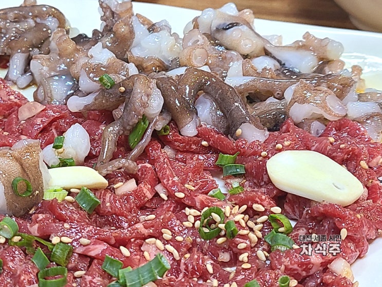  둔산동 일등육회와 할리스 후기