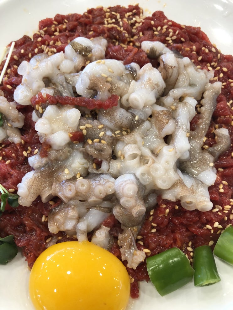  종로5가역, 광장시장 맛집, 광장시장 창신육회 <창신육회 4호점> 육회 탕탕이