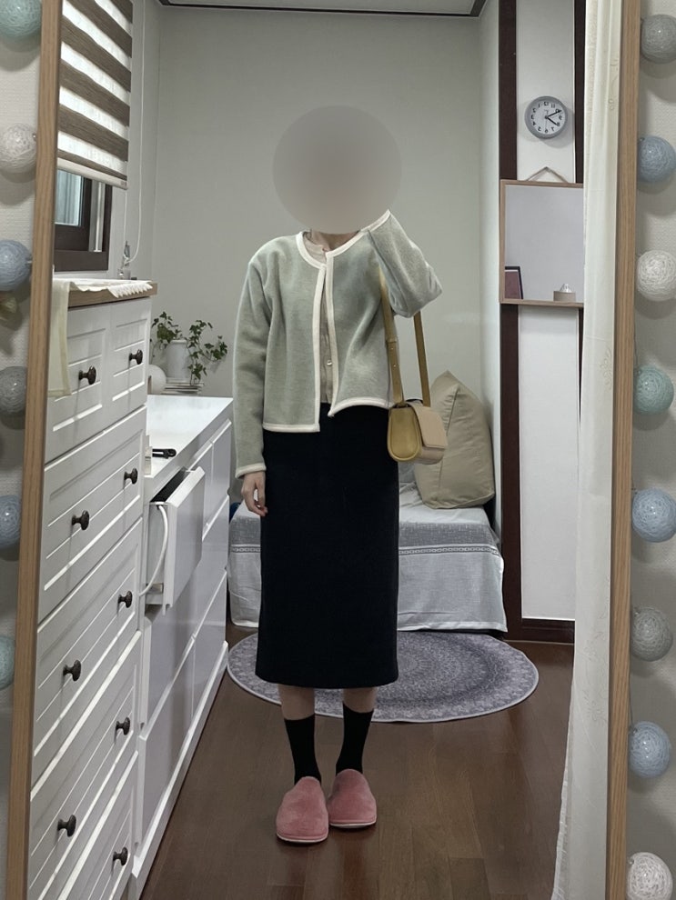  [ootd] 오늘 출근룩 : 랩 숏코트, 가내스라 가디건, 슬로우앤드 롱스커트, 자라 플랫슈즈, 스탠드오일 버터백