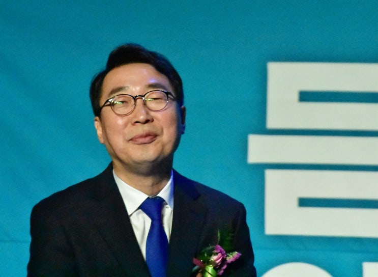  윤영찬 국회의원 나이 학력 고향 프로필