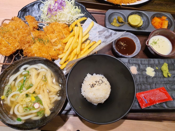 마산 석전동(양덕동) 경남은행본점 뒤 쑝쑝돈까스 마산 석전동(양덕동) 경남은행본점 뒤 쑝쑝돈까스