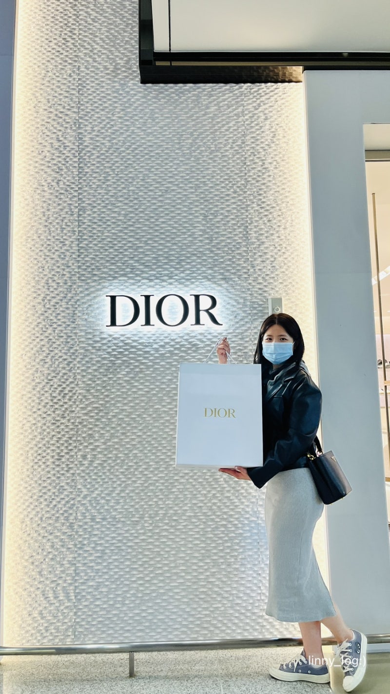 인천공항 면세점에서 디올 오블리크 몽테인30 파우치,클러치 구매 언박싱 : 네이버 블로그 인천공항 면세점에서 디올 오블리크 몽테인30 파우치,클러치 구매 언박싱 : 네이버 블로그