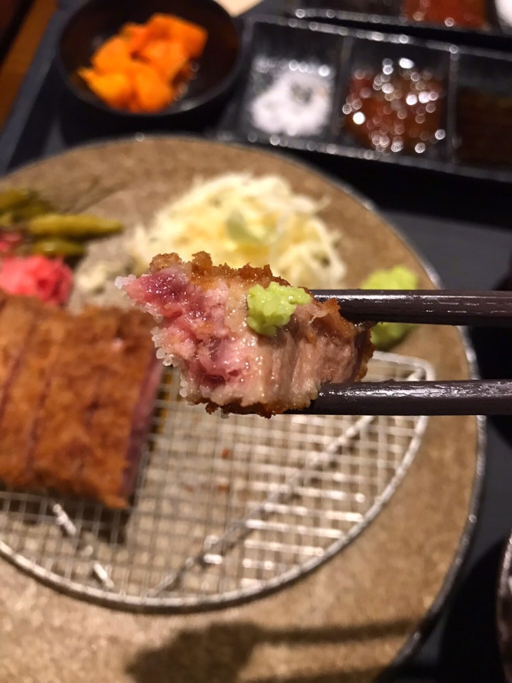  [광교/맛집] 지글지글 맛있게 익어가는 규카츠, 아브뉴프랑 '후라토식당'