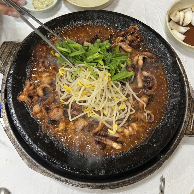  경주 현지인 맛집 _ 경주쭈꾸미 : 경주 로컬 쭈꾸미 맛집. 경주 현지인 로컬 식당. 쭈꾸미와 막걸리.