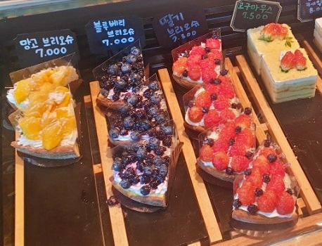  빵이 맛있는 고양시 대형카페 빵다방 빵지순례! 자리가 넓고 쾌적해요~!