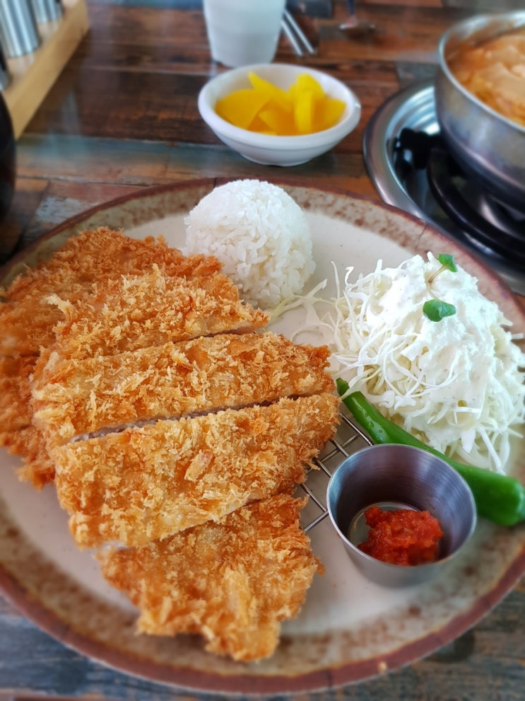  여주 돈가스&떡볶이 맛집 "늘꽃"에 다녀왔어요.(내돈내산)