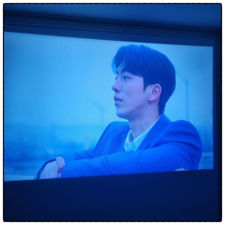  블로그 챌린지 나의 진심 3가지 : 구글 홈 미니 & 구글 크롬캐스트 & 빔 프로젝터 넷플릭스 미러링 연동