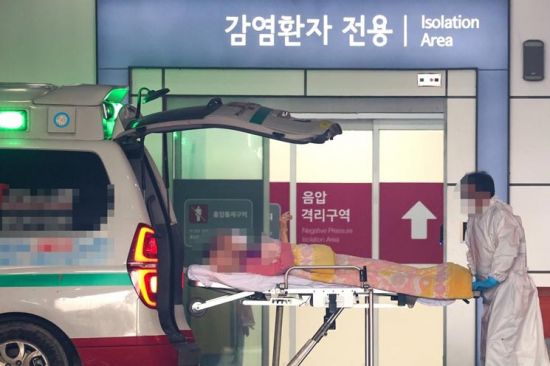 "코로나19 나았는데도 계속 피곤"…확진자 20~79% 후유증 "코로나19 나았는데도 계속 피곤"…확진자 20~79% 후유증