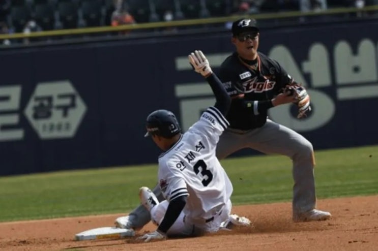2022시즌 KBO 국내 프로야구 분석 5일 두산 삼성 NC 롯데 KT SSG KIA기아 한화 키움 LG 2022시즌 KBO 국내 프로야구 분석 5일 두산 삼성 NC 롯데 KT SSG KIA기아 한화 키움 LG