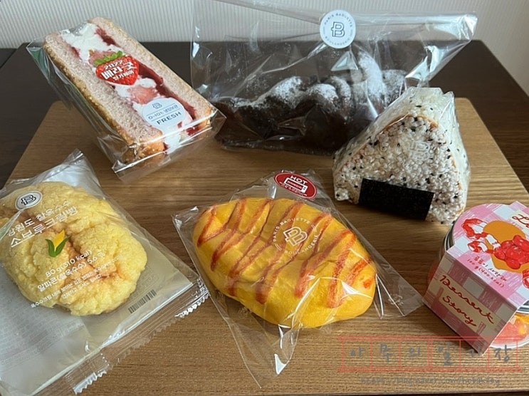  파리바게트 빵 추천, 딸기맘모스와 신메뉴 주섬주섬