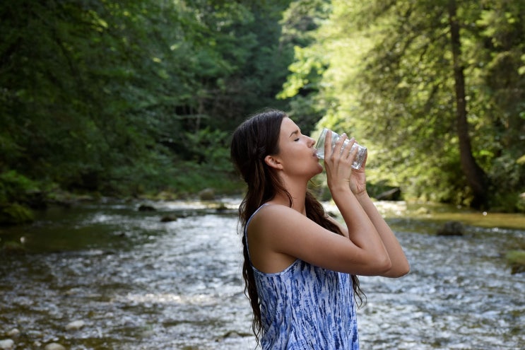 운동 다이어트 하루 물 섭취량 권장량 얼마일까?