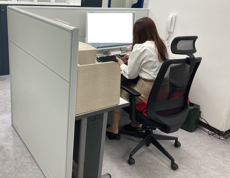  퍼즐형 책상 _ 라운드 책상 및 파티션 _ WG