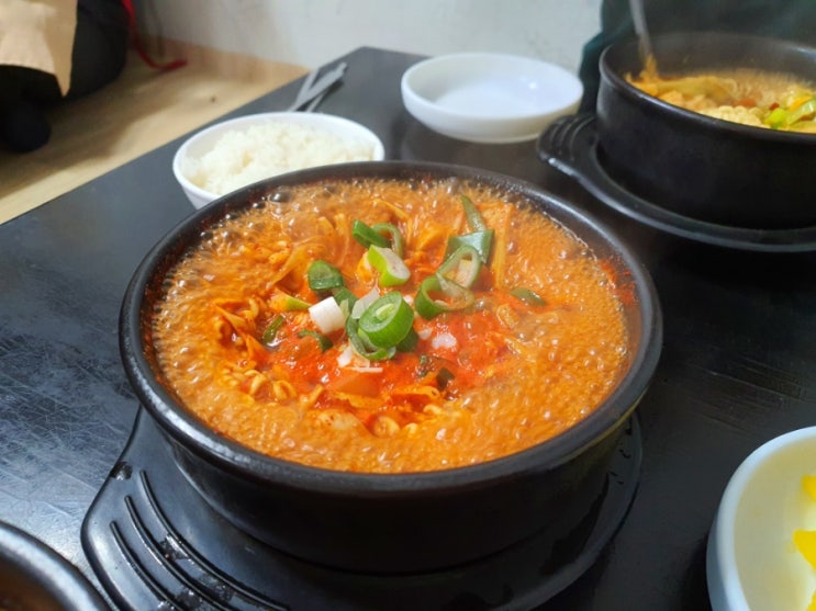  [삼청동맛집] 경춘자의 라면 땡기는날 (라땡) : 십년째 단골인 라면집