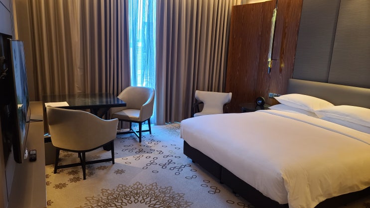 방콕.하얏트 리젠시 스쿰빗.2022년4월4일. Hyatt Regency Bangkok Sukhumvit.SHA Extra+. 조식. 테스트앤고. 수영장. 헬스장. 방콕.하얏트 리젠시 스쿰빗.2022년4월4일. Hyatt Regency Bangkok Sukhumvit.SHA Extra+. 조식. 테스트앤고. 수영장. 헬스장.
