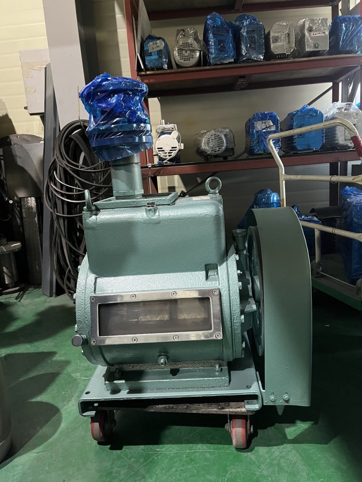  진공종합상사_(SHINKO SEIKI)TYPE SMB-1500 오일 로터리 진공 펌프 벨트타입