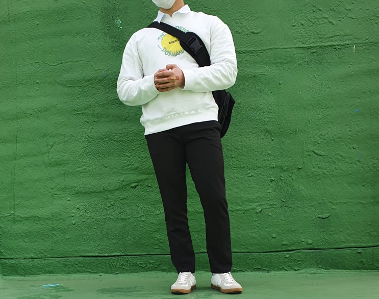 남자 옷 코디 : 검은색 캉골 시계 남자 옷 코디 : 검은색 캉골 시계