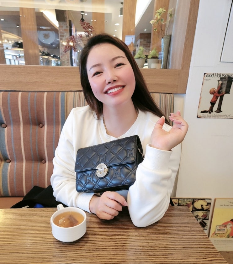  안산명품가방 메트로시티에서 버클수선했어요
