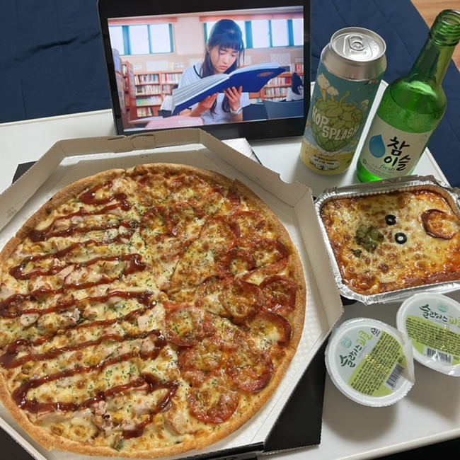  4월의 일상 전남대 카페 우든버러 운암동 헤이보틀 목포피자공장