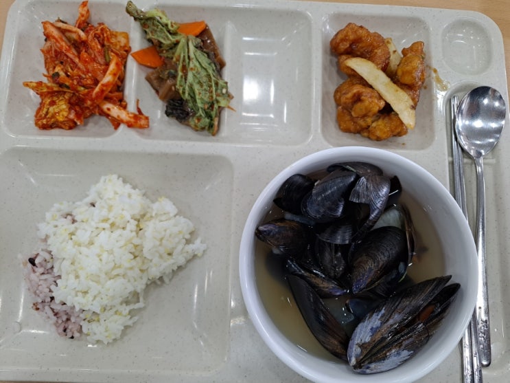  4월 6일 점심메뉴