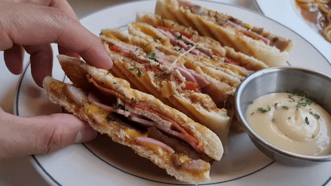  연남동 데이트 맛집 쥬벤쿠바 연남 벚꽃을 보며 놀라운토요일 쿠바 샌드위치 즐기기