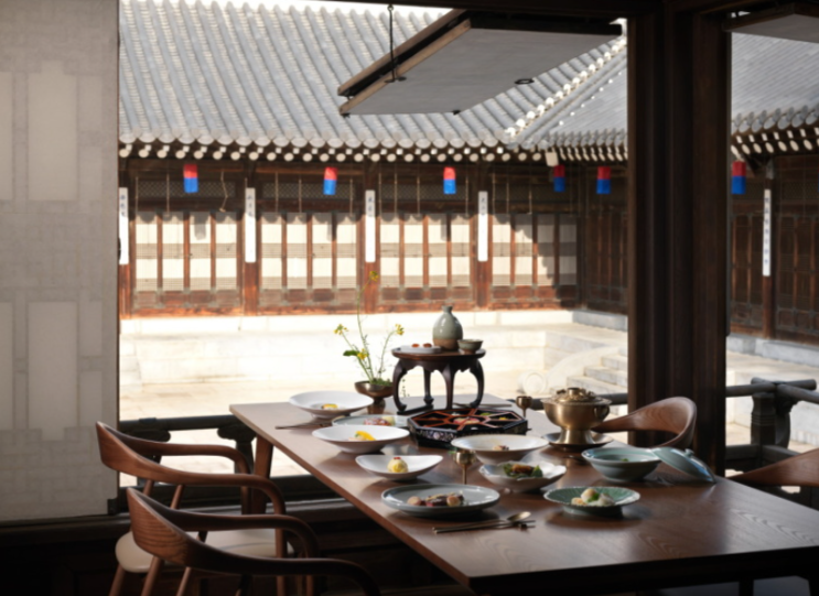 [마이 웨딩 다이어리] 양가 부모님의 첫 만남, 서울 상견례 장소 물색과 경복궁 압구정점 상견례 후기 : 한국의 집, 석파랑, 경복궁 압구정점
