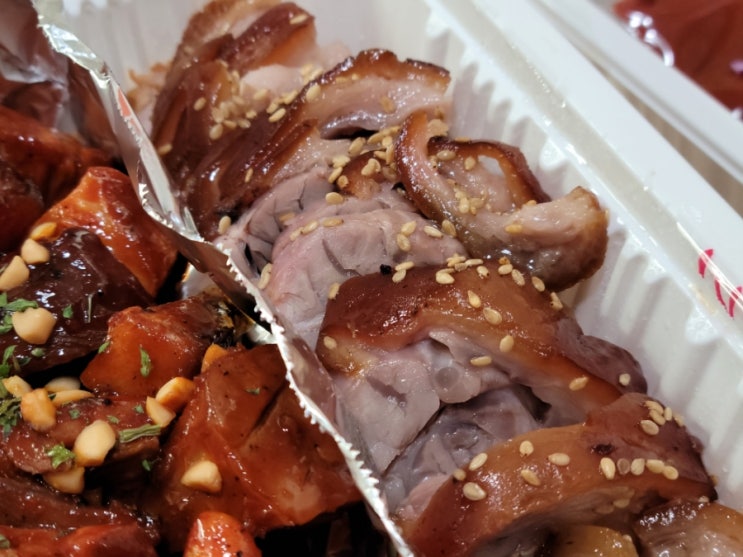 인천 검단사거리역 맛집 "족발야시장" 반반족발 매운맛이 일품 인천 검단사거리역 맛집 "족발야시장" 반반족발 매운맛이 일품