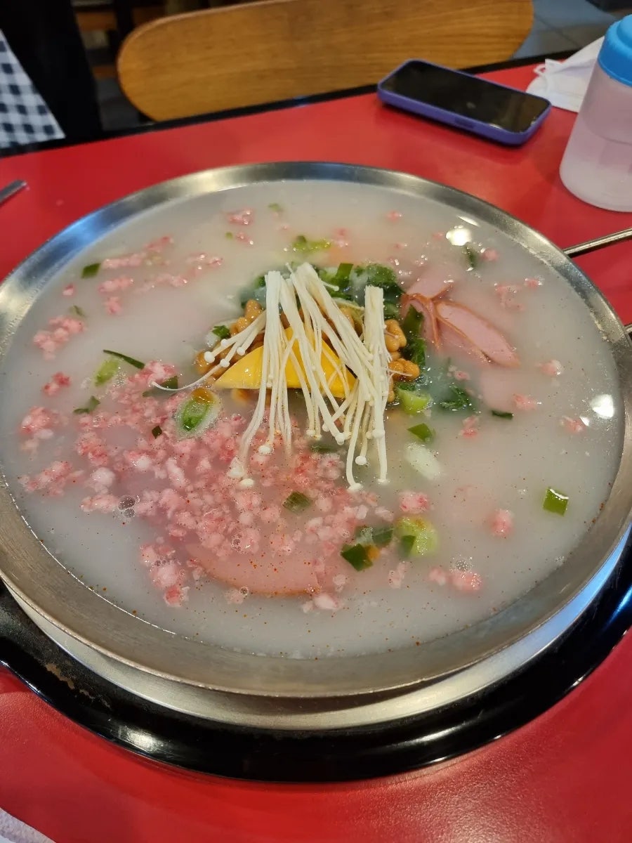 놀부부대찌개 송도스마트밸리점 사진 1