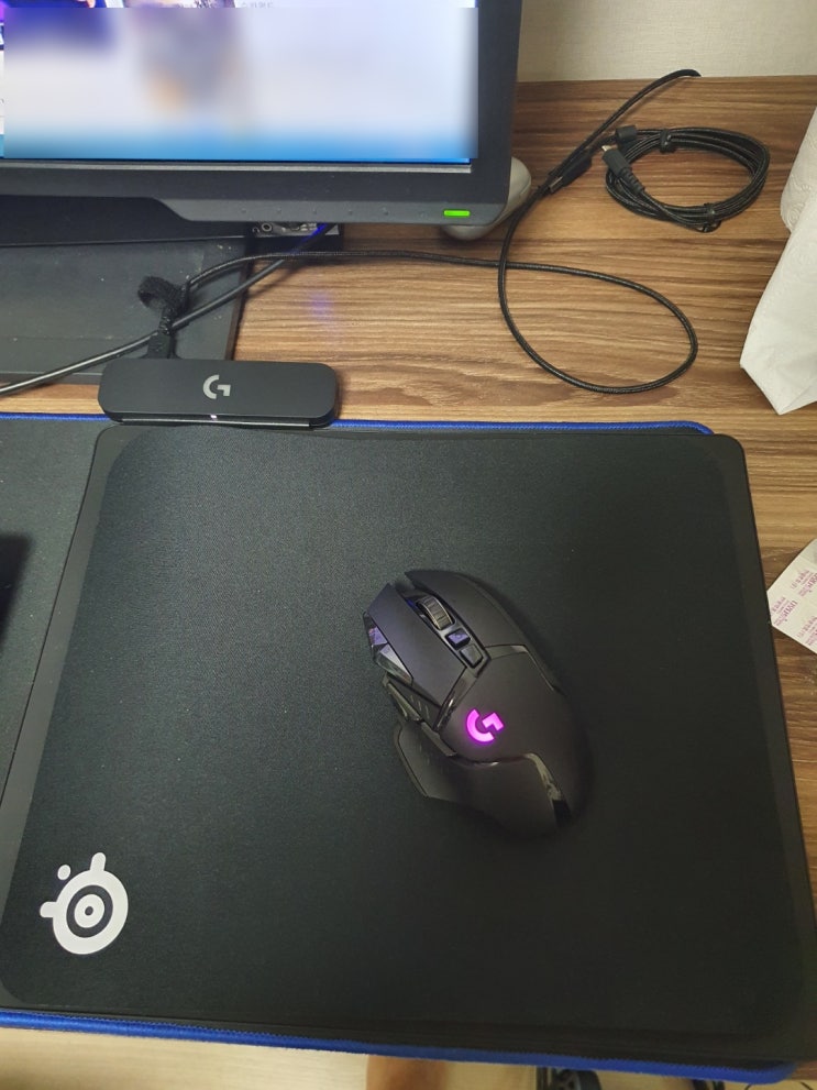  로지텍 G502 무선+파워플레이 실사용 후기(G402/G502 차이, 마우스패드)