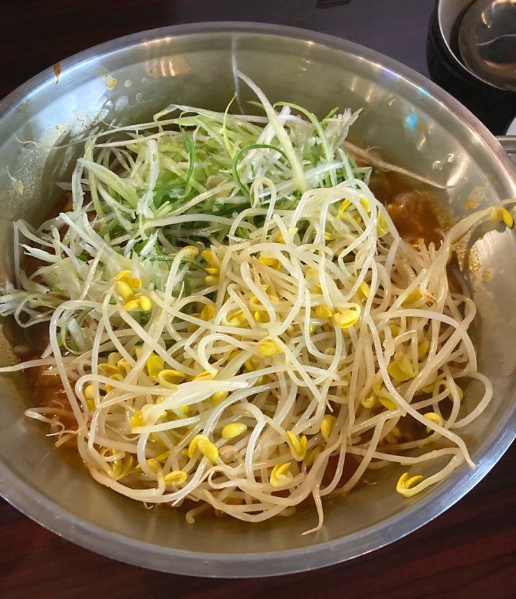 서울 건대 맛집 매콤한 등갈비찜 '청춘등판' 찐추천 ! 서울 건대 맛집 매콤한 등갈비찜 '청춘등판' 찐추천 !