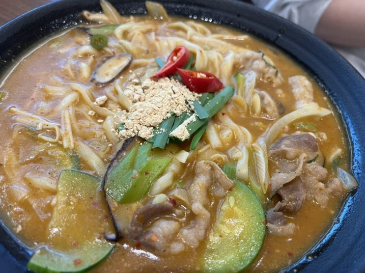  우리나라에서 제일 오래된 국수  면 전문점 "풍국면" (국수가 세상을 배부르게 하라)