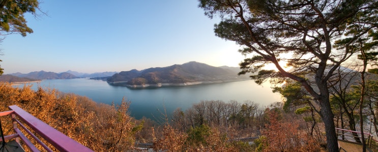  충주 가 볼만한 곳 충주호 카페 추천  호수가 아름다운 전망대