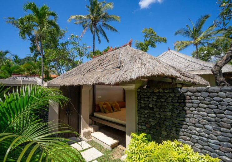  툴람벤 다이빙 비치 리조트 - Tulamben mimpi resort