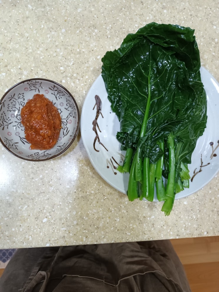  케일쌈밥으로 눈 건강도 지키고 케일 효능 알아보자