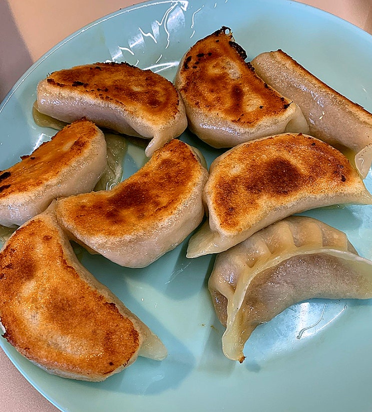  [연남동/홍대] 연남동 인생 멘보샤 맛집 월량관 -  중국 찐 현지 음식 내돈내산 후기(차우셔우, 꿔티에, 어향가지덮밥, 멘보샤)