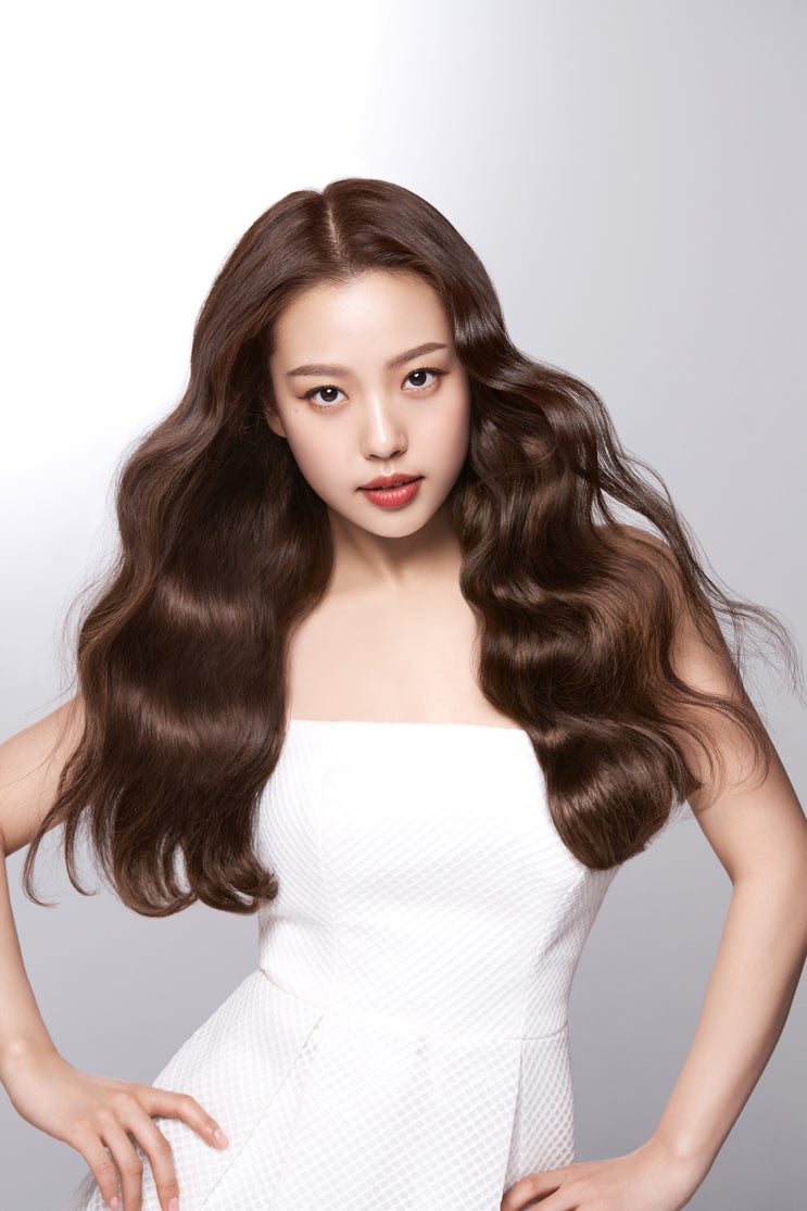 고민시 볼륨헤어 비결 샴푸 픽서 브랜드 제니하우스 추천
