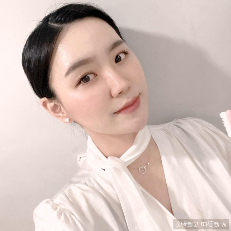  어피하고 회사 다니는 일상  잘 먹고 잘 삽니다.