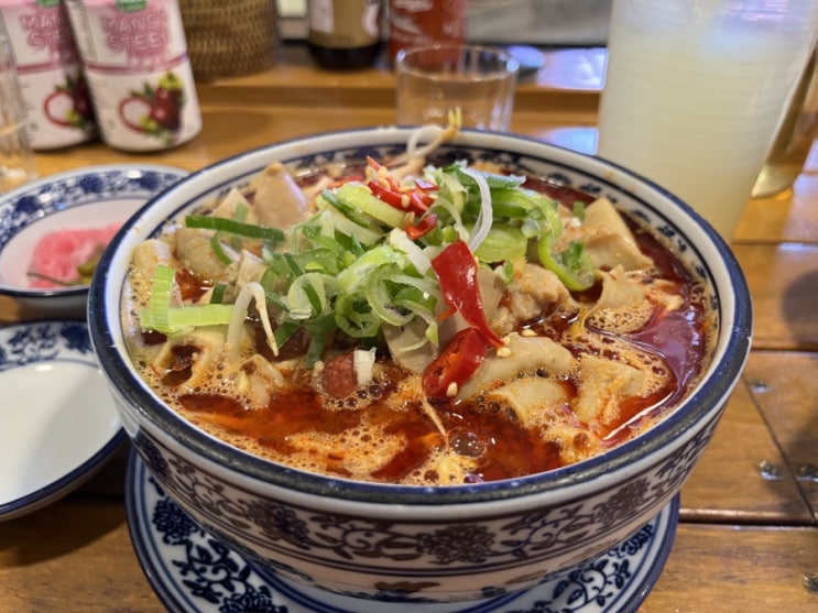  강남역 맛집 땀땀 매운소곱창 쌀국수 강남 줄서는식당 <내돈내산>