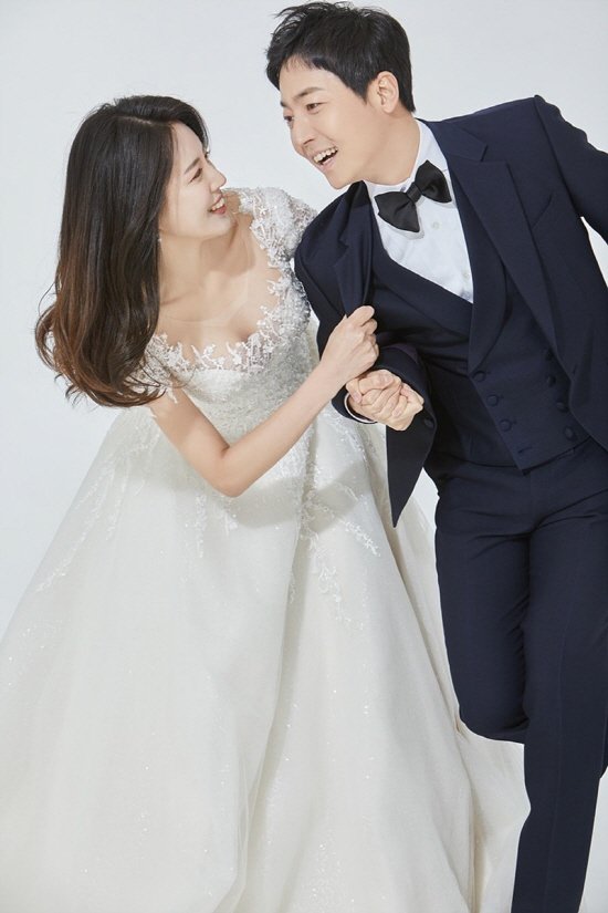  이성배 나이 전부인 아내 와이프 탁예은 이혼 재혼 결혼 자녀 가족 고향