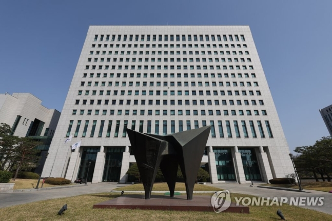 '檢 집단반기'에 격앙된 민주…검수완박 가속페달 밟나 '檢 집단반기'에 격앙된 민주…검수완박 가속페달 밟나