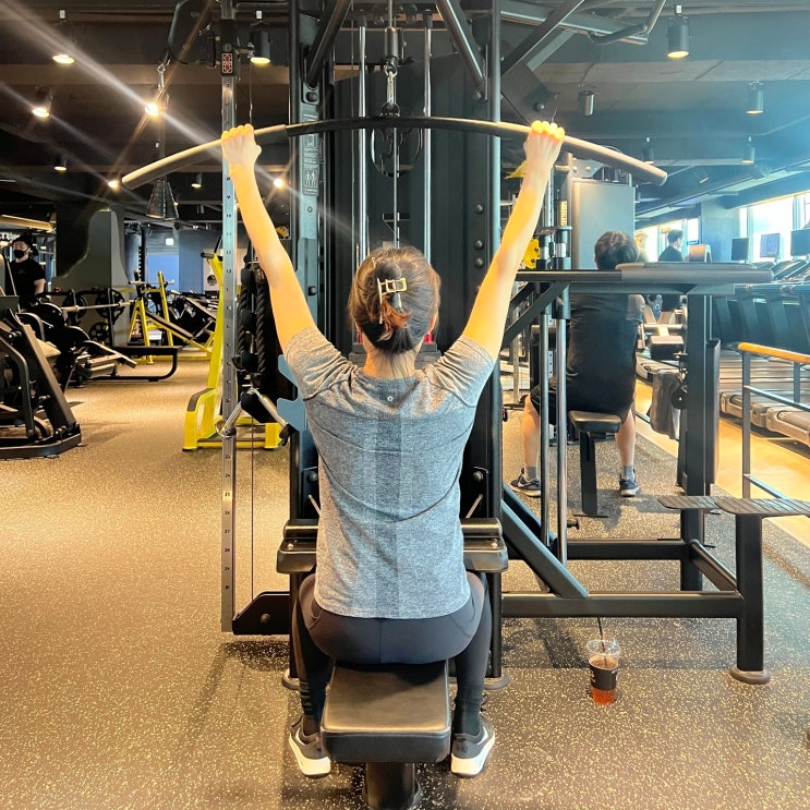 확실한 운동효과 더스페셜짐 신정점 PT 받아요