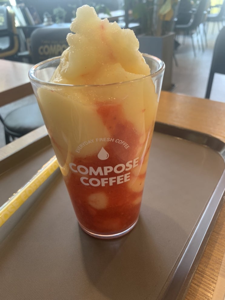  마산 합성동 컴포즈커피_신메뉴 망고베리스무디 맛보았어요 :)