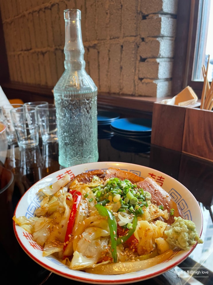  대구 중구 맛집중국에 온 듯한 인테리어와 입 맛을 가득채워 주는 동파육 덮밥 맛집 '미미(美味)'