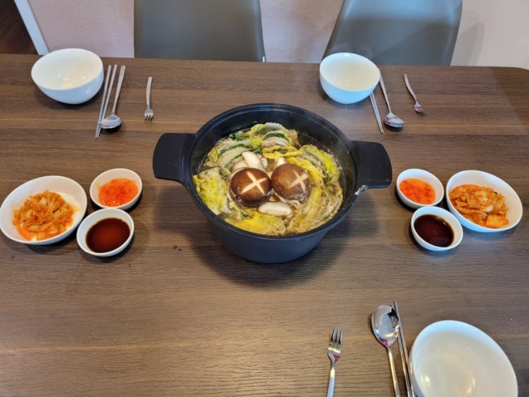  집밥일기(4/10)_제주 돈목심으로 만드는 밀푀유나베 레시피, 보글보글 