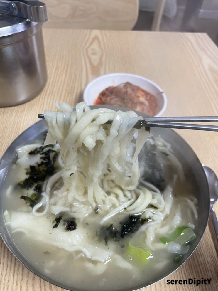 칼국수 한그릇 4500원?!!내생에 최고의 칼국수 맛집 부평시장 “원조고향손칼국수”