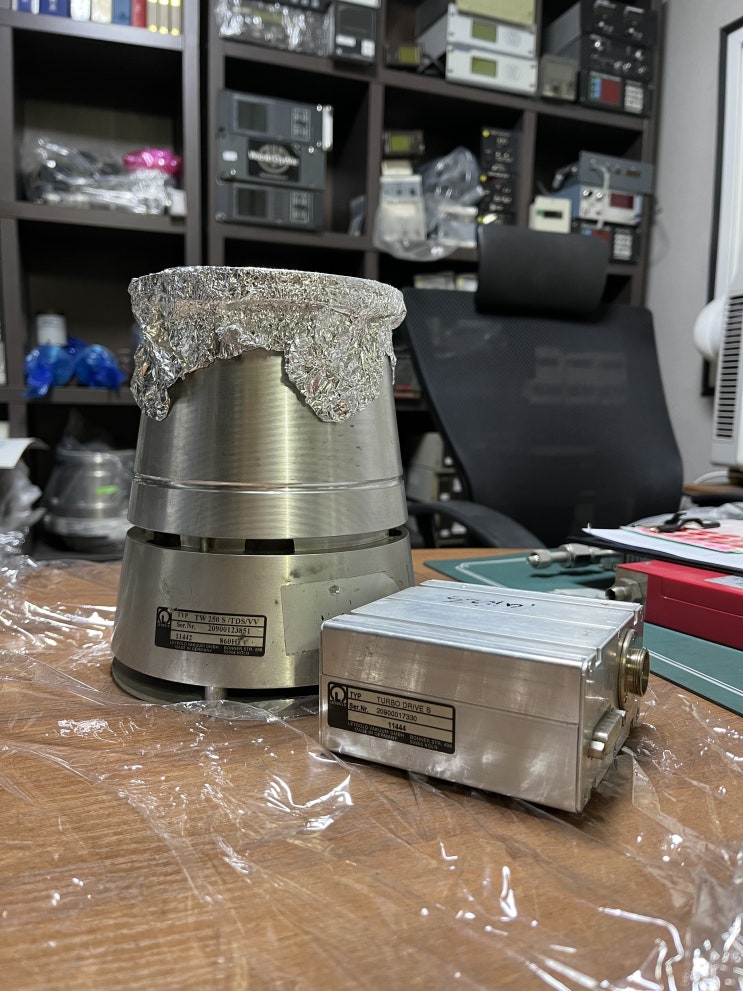  진공종합상사_(LEYBOLD)TW 250S