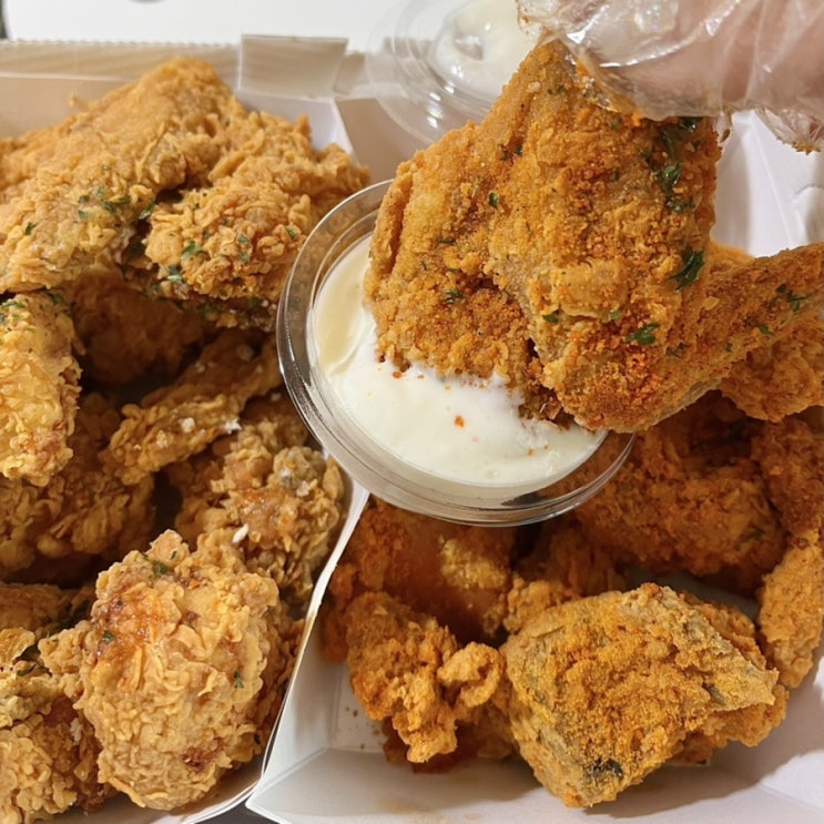 당치땡 대연점 매콤 꾸덕 로제퐁듀 맵샤라 치킨 배달 후기