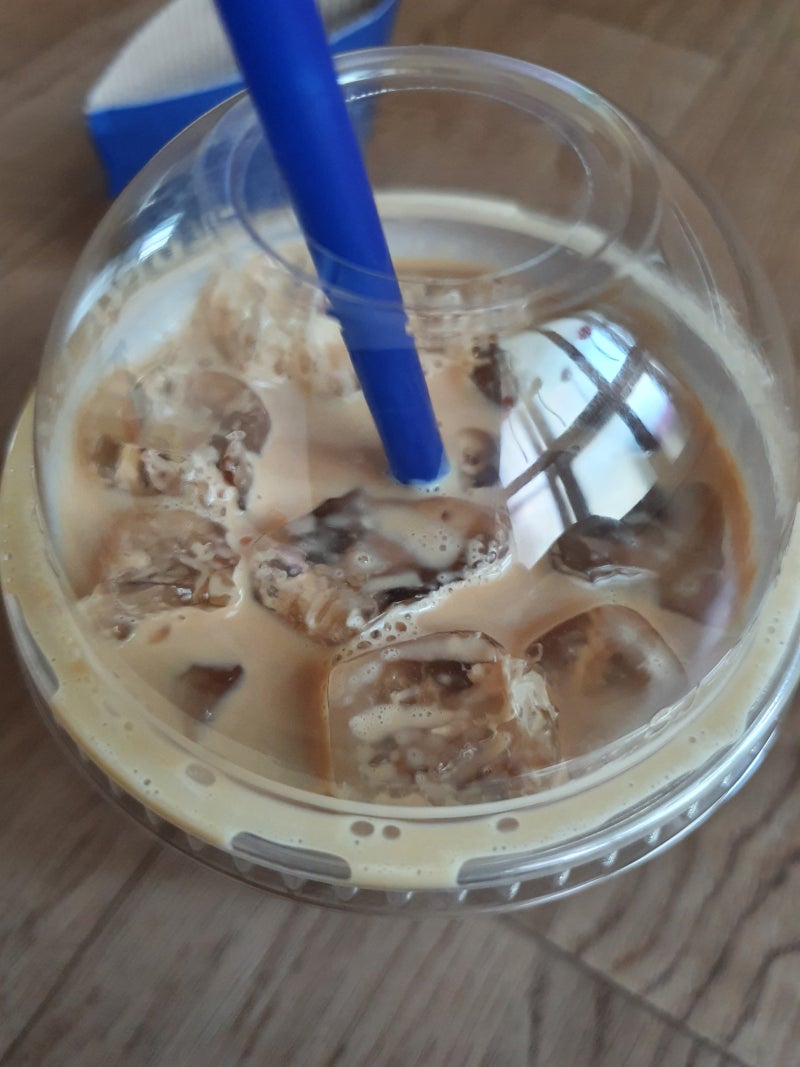 이디야 바닐라라떼 칼로리, 카페인, 맛 리뷰 : 네이버 블로그